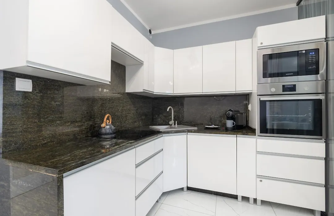 Kapitański Mostek Apartments Kołobrzeg by Renters-1